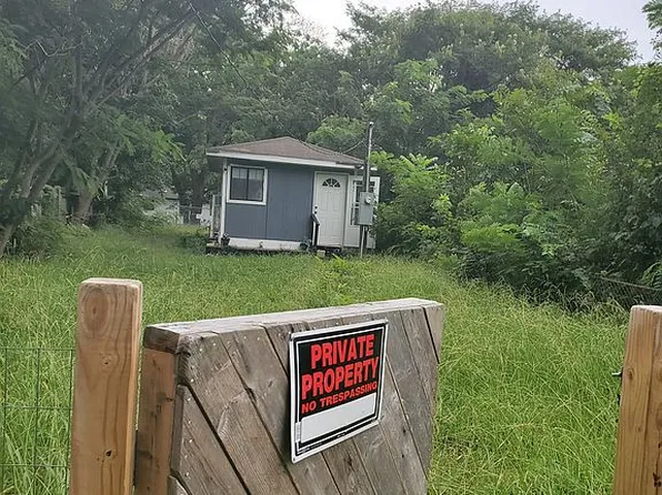 116 Rhodes Ave, Earle, AR 72331