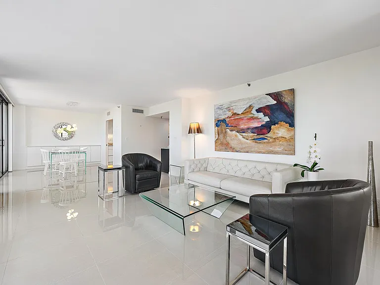 123 Lakeshore Dr #445 — Photo 6