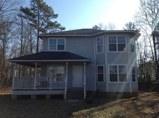 8438 Sanders Rd, Ooltewah, TN 37363