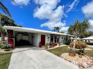 50 Circlewood Dr #A1-1, Venice, FL 34293