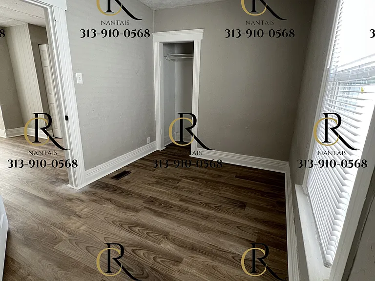 18571 Riverview St — Photo 5