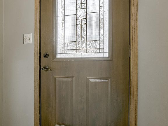 3rd image of 3141 Jasper Ct