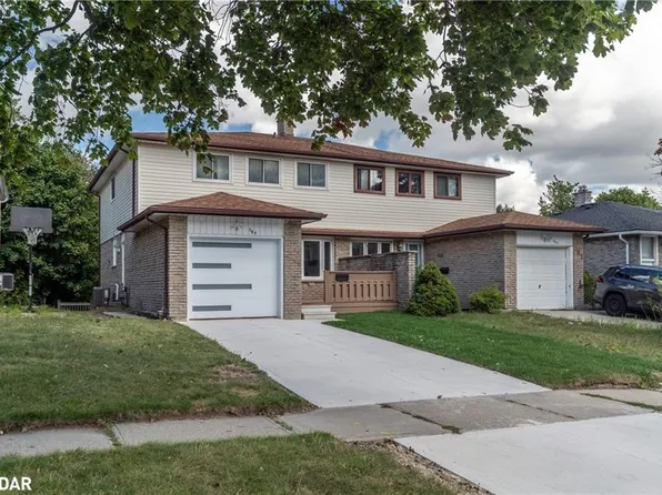 384 Westwood Dr, Kitchener, ON N2M 2L6
