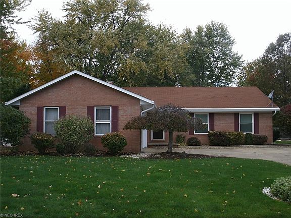 2nd image of 26 Chelmsford Dr