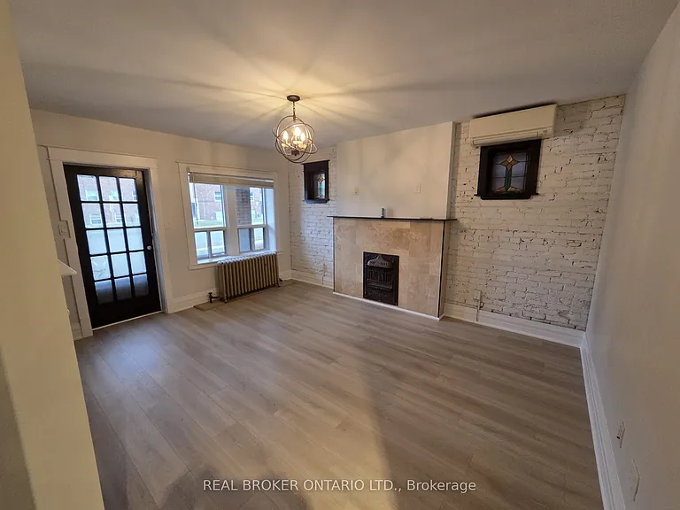479 Aberdeen Ave #1 — Photo 2
