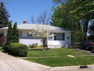 1st image of 371 North Dr