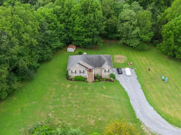 224 Brian Dr, Forest, VA 24551