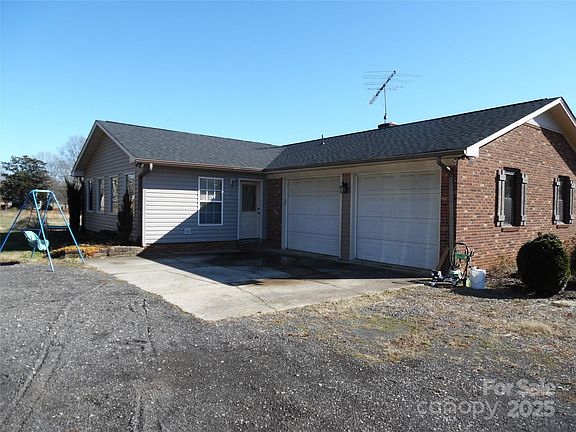 4th image of 3857 Buffalo Shoals Rd