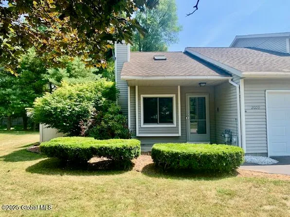 2059 Rosedale Way, Guilderland, NY 12303