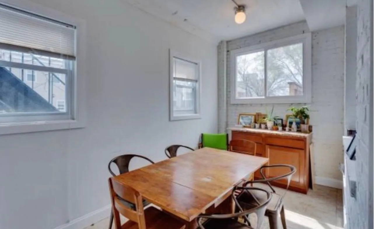 1223 Orren St NE — Photo 4