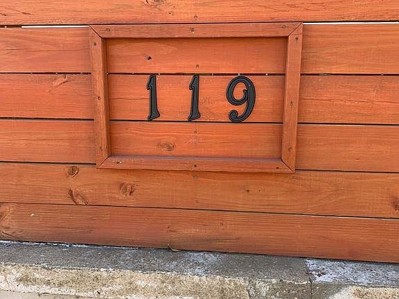 4th image of 119 Fulton St