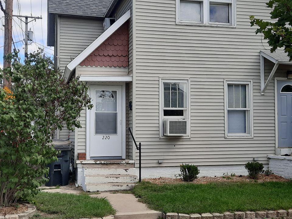 1st image of 220 E South St #220