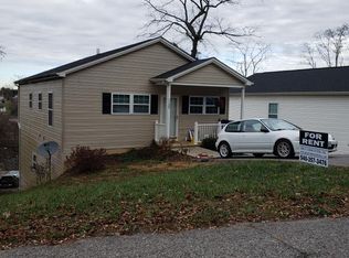 1125 Long St, Christiansburg, VA 24073