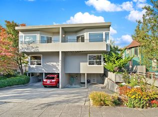 611 Bell St APT 4, Edmonds, WA 98020