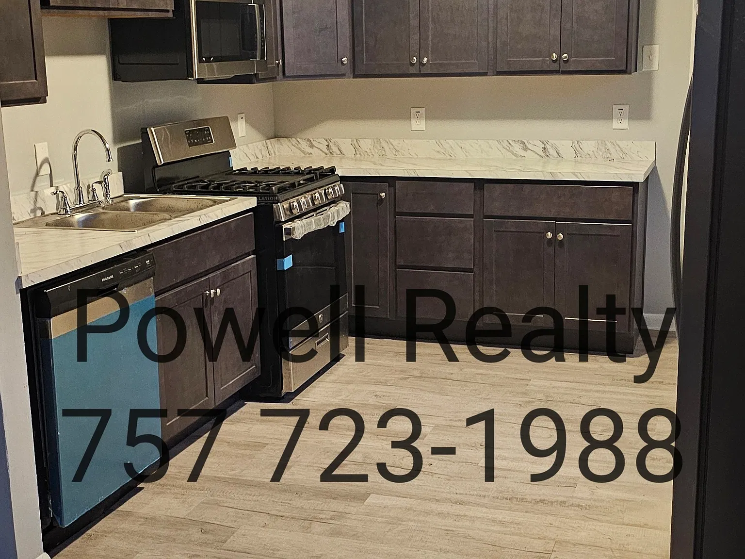 3 bed, 1000 sqft, $1,500 — Photo 2