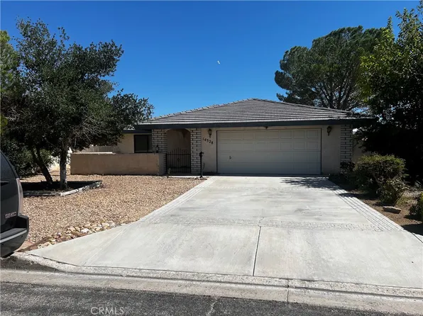 14328 Schooner Dr, Helendale, CA 92342