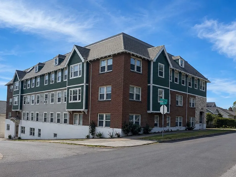 435 -Keystone Apartments