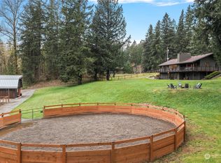 23815 SE 196th St, Maple Valley, WA 98038