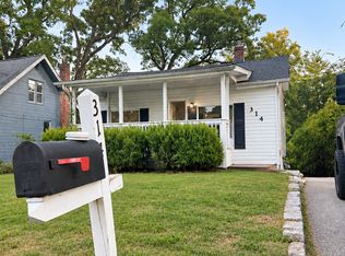 314 Midridge Dr, Saint Louis, MO 63137