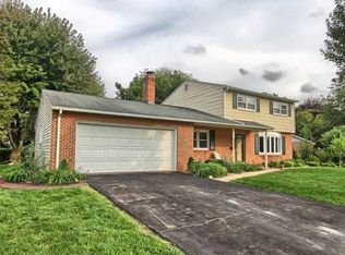 515 W Elmwood Ave, Mechanicsburg, PA