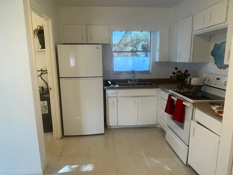 3004 Oaklawn Ave #A — Photo 9