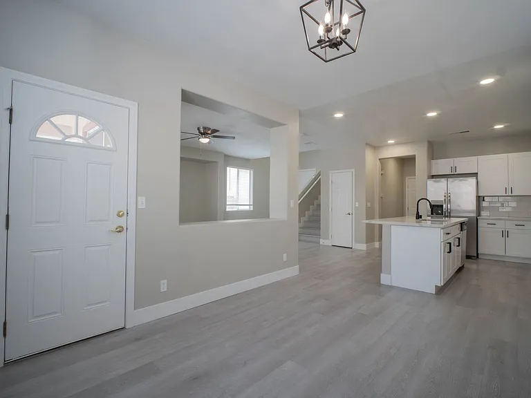9050 Toast Ave — Photo 6
