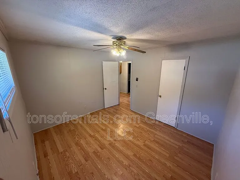 133 C Pleasant Dr — Photo 6