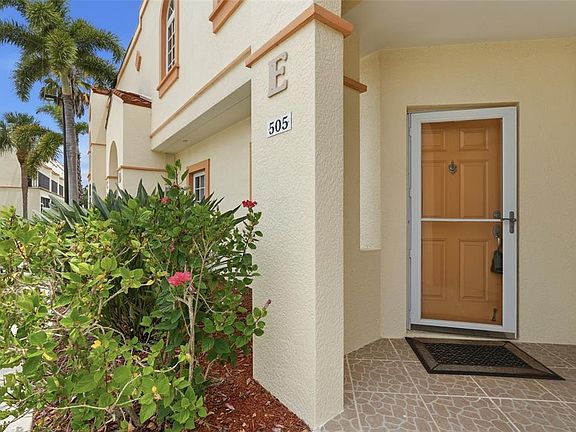 3rd image of 1246 Rio De Janeiro Ave #505