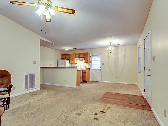 2nd image of 1630 Woodpointe Dr