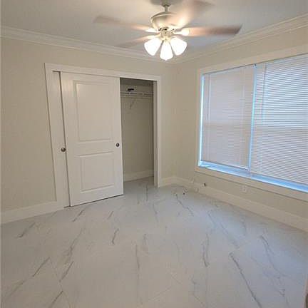 3rd image of 18600 Miami Blvd #604
