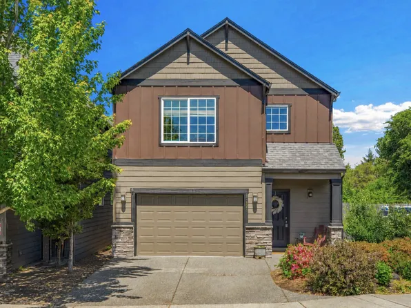 17925 SW Brisk Ln, Beaverton, OR 97007