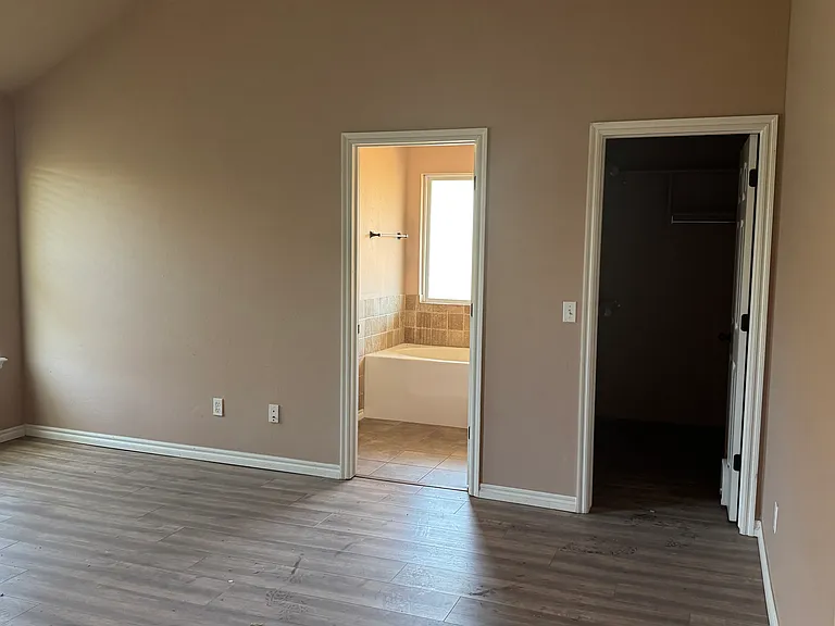 21201 River Lark Ln — Photo 13