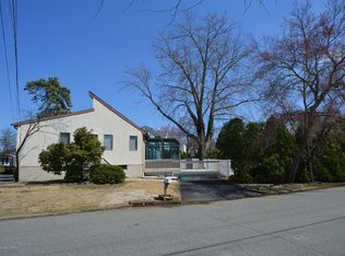 201 Theodore Ct, Brick, NJ 08724