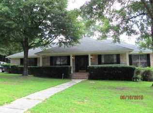 1065 Newbury Ln W, Mobile, AL 36695