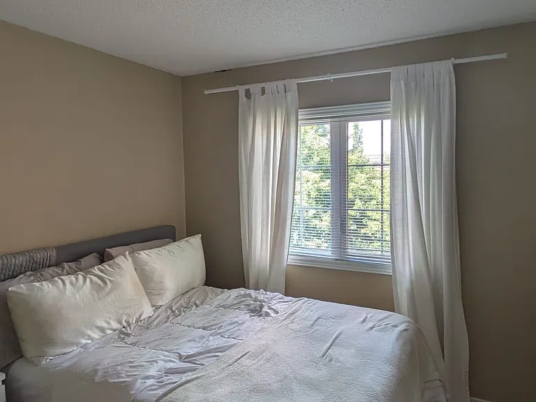 301 Davos Rd — Photo 8