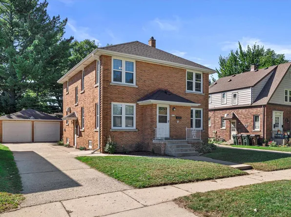 1813 East Norwich AVENUE #A, Saint Francis, WI 53235