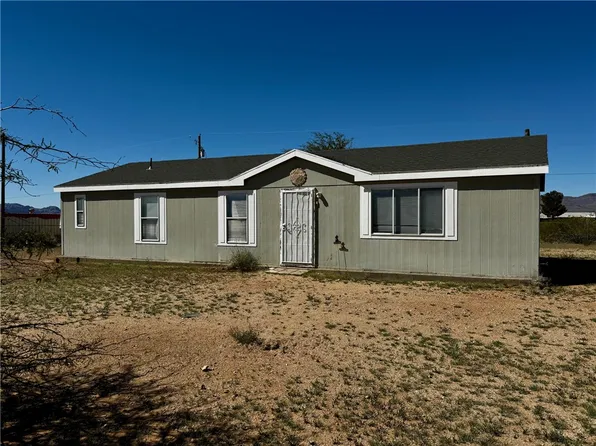 4737 N Mormon Flat Rd, Golden Valley, AZ 86413