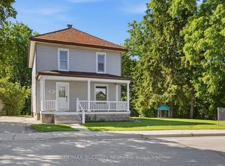 61 Brock St E, Tillsonburg, ON N4G 1Z7
