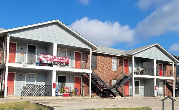 3703 Bremen Ave #1