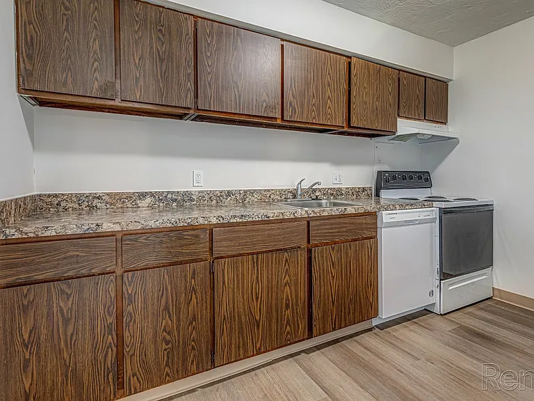 3 Bedroom - Kitchen