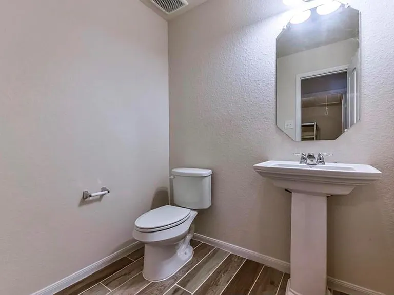 23703 Early Maple Ct — Photo 17