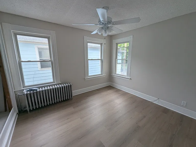 57 Ferry St #1 — Photo 32