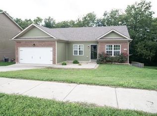 140 Paul Revere Dr, Georgetown, KY 40324