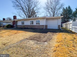 6703 Cimarron St, Springfield, VA 22150