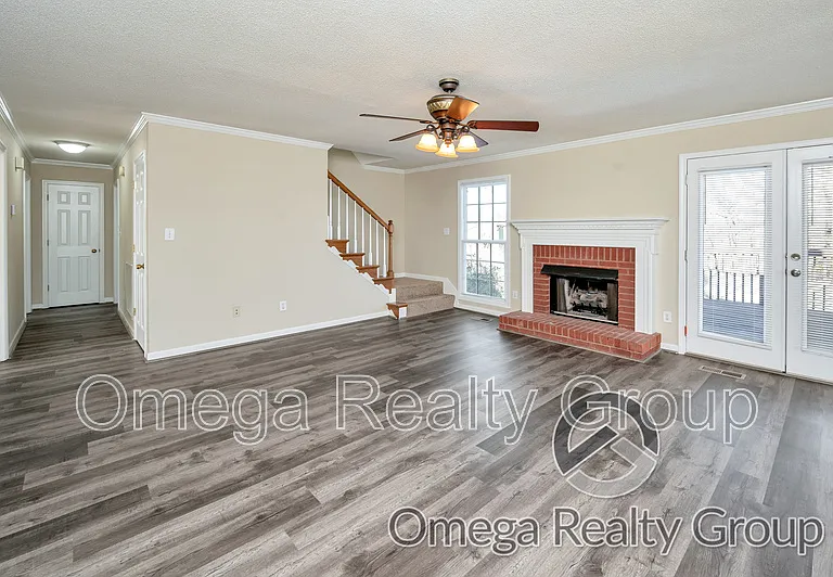 7504 Carrolwood Way — Photo 18