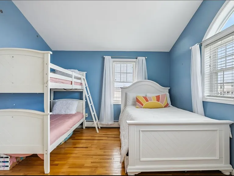 72 Plymouth St #2 — Photo 23