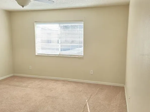 10817 Brickside Ct, Riverview, FL 33579