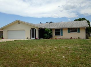 1470 Overbrook Rd, Englewood, FL 34223