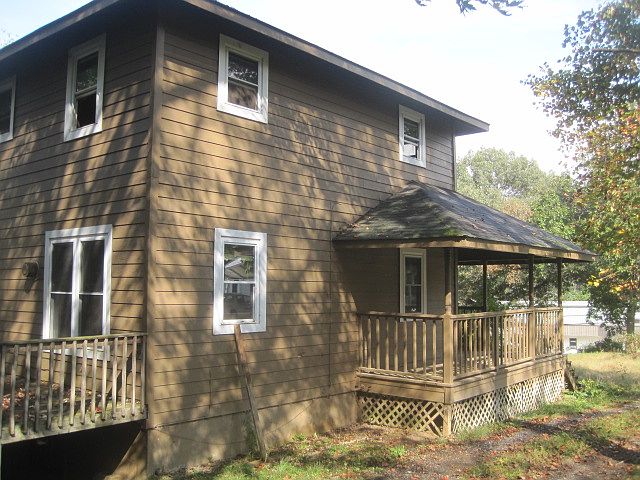 2nd image of 450 N Louisiana Ave