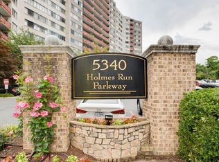 5340 Holmes Run Pkwy UNIT 819, Alexandria, VA